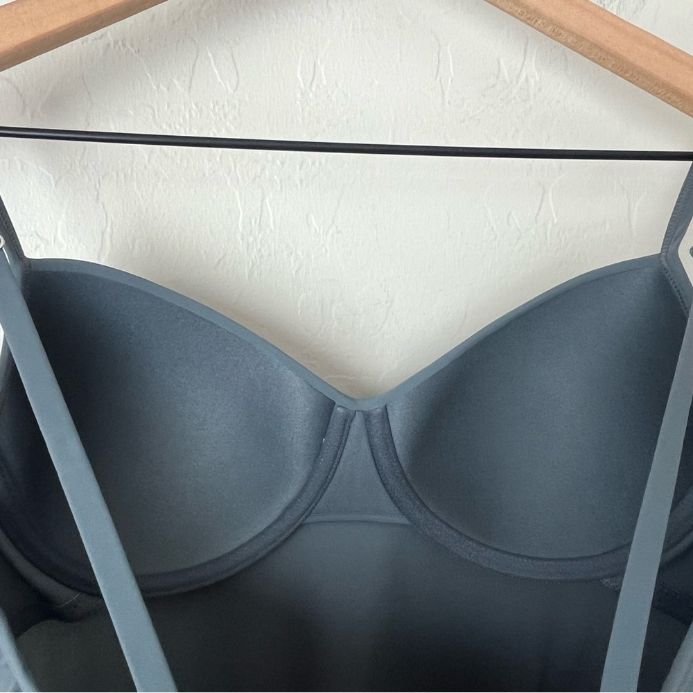 Hanro allure cami bra tank top blue grey 38A NWOT - Picture 7 of 9